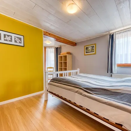 Dom wakacyjny Chateau Ferme De Laval Sainte-Ode