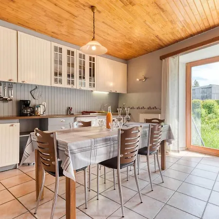 Chateau Ferme De Laval サント・オード