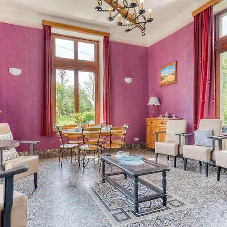 Chateau Ferme De Laval *