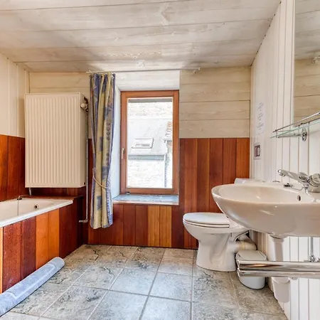 Chateau Ferme De Laval *