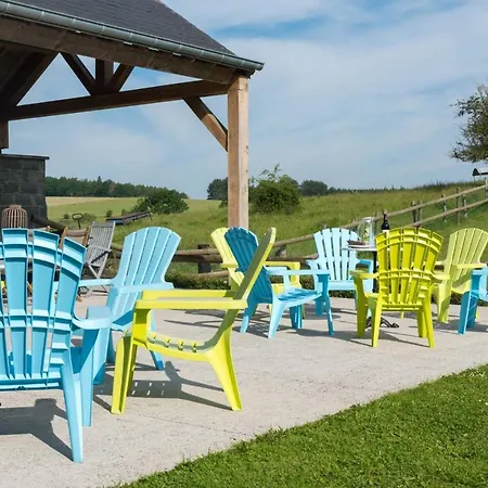 Dom wakacyjny Chateau Ferme De Laval Sainte-Ode